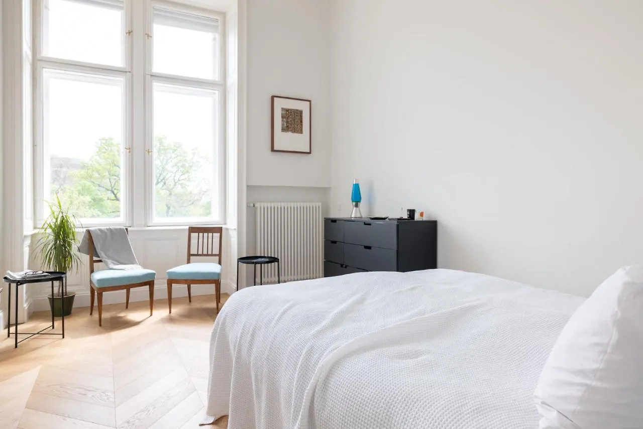 Stunning Apartment In City Center Vienna